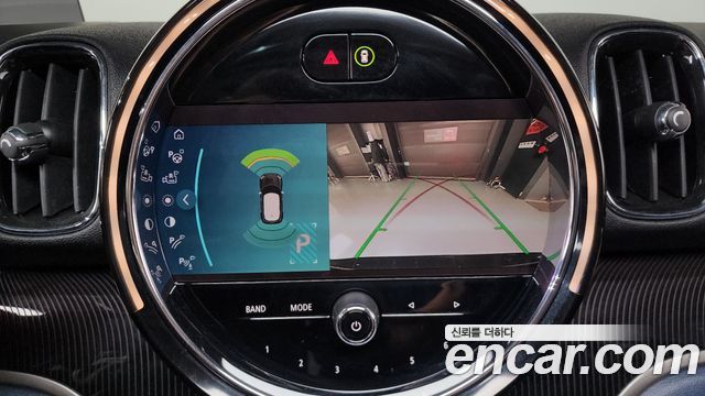 Mini Countryman 2023 — photo 16