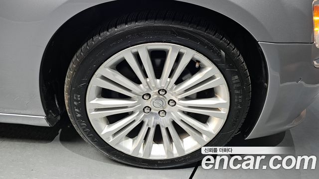 Chrysler 300C 2013 — photo 5