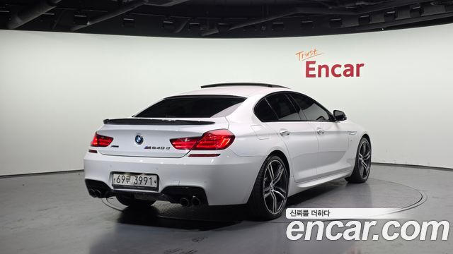 BMW 6-Series 2018 — photo 2