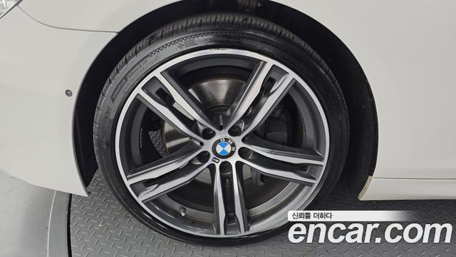 BMW 6-Series 2018 — photo 5