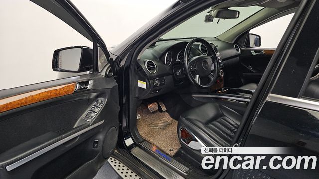 Mercedes-Benz M-class 2006 — photo 10