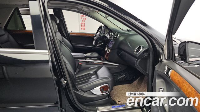 Mercedes-Benz M-class 2006 — photo 12
