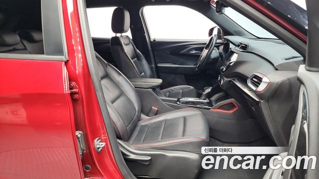 Chevrolet Korea Trailblazer 2021 — photo 11