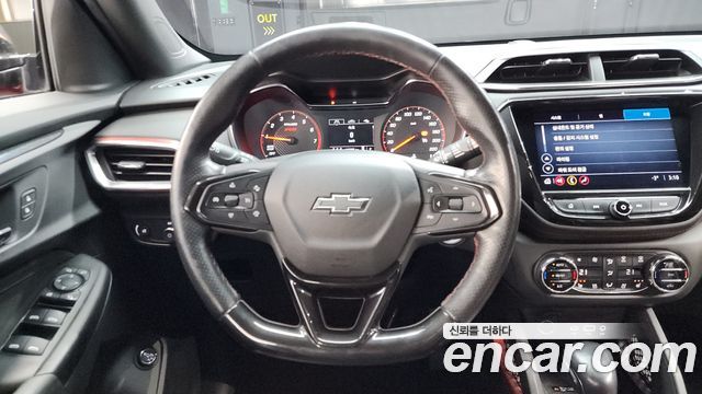 Chevrolet Korea Trailblazer 2021 — photo 13