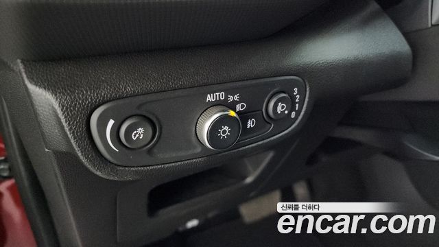Chevrolet Korea Trailblazer 2021 — photo 17