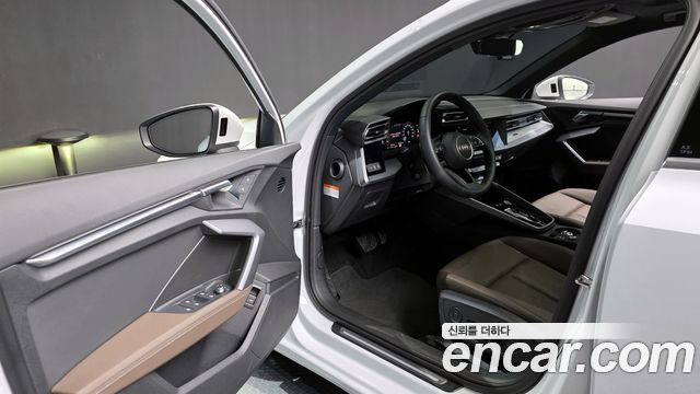 Audi A3 2025 — photo 10