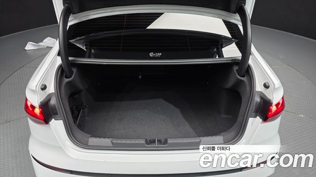 Audi A3 2025 — photo 20