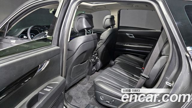 Genesis GV80 2022 — photo 11