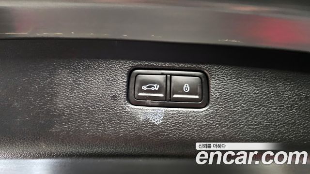 Genesis GV80 2022 — photo 18