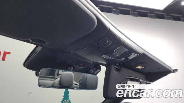 Mercedes-Benz C-Class 2022 — photo 19