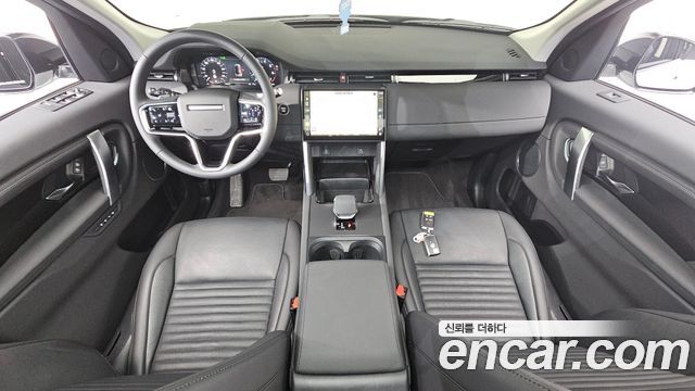 Land Rover Discovery Sport 2024 — photo 7