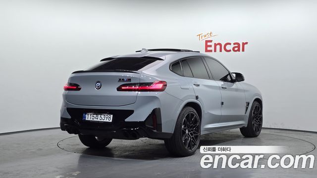 BMW X4M 2023 — photo 2