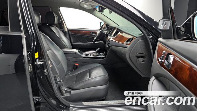 Hyundai Equus 2014 — photo 11