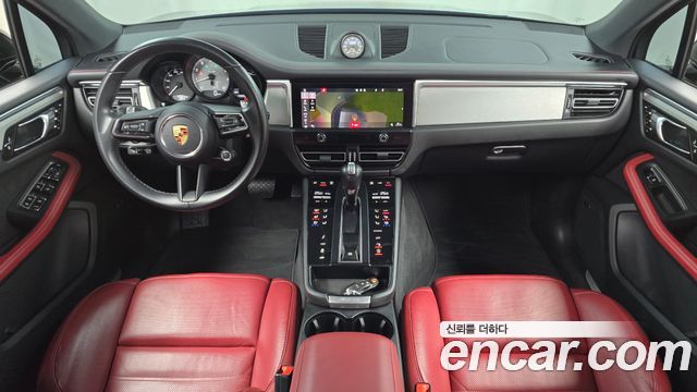 Porsche Macan 2023 — photo 7