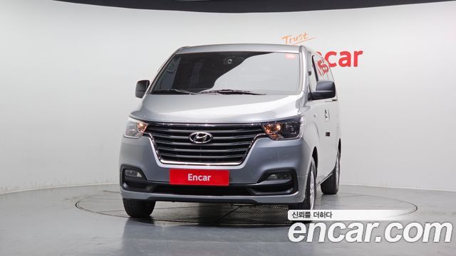 Hyundai Starex 2019 — photo 3