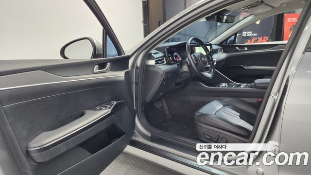 Kia K5 2021 — photo 10