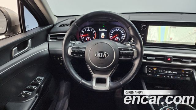 Kia K5 2021 — photo 13