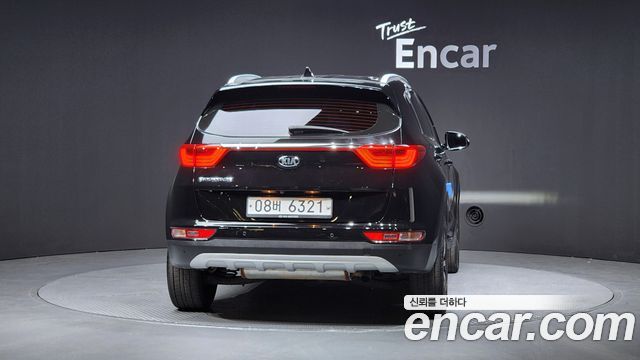 Kia Sportage 2018 — photo 4