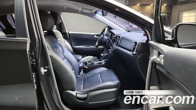 Kia Sportage 2018 — photo 10