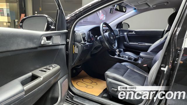 Kia Sportage 2018 — photo 11