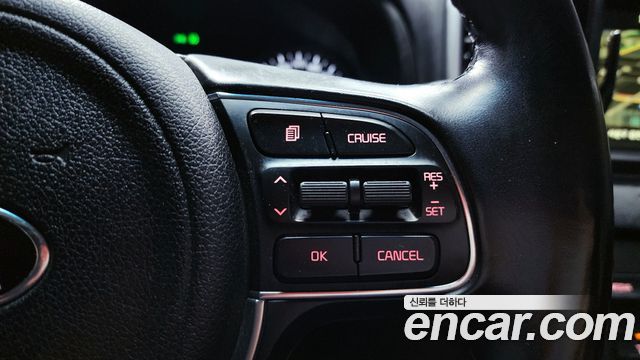 Kia Sportage 2018 — photo 17