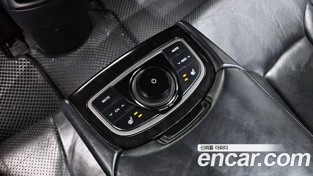 Hyundai Grandeur 2014 — photo 19