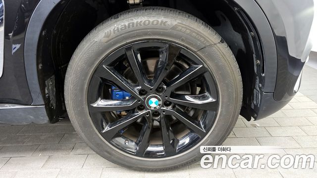 BMW X6 2017 — photo 5