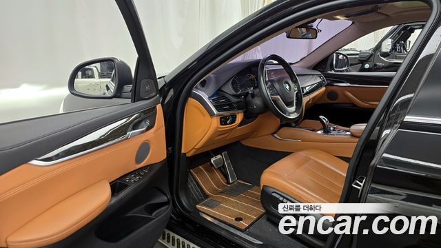 BMW X6 2017 — photo 10