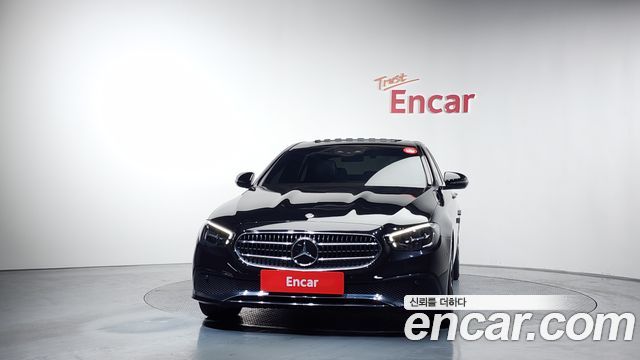 Mercedes-Benz E-Class 2021 — photo 3