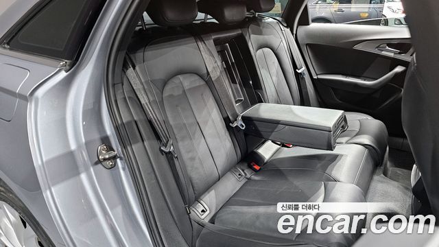 Audi A6 2017 — photo 12