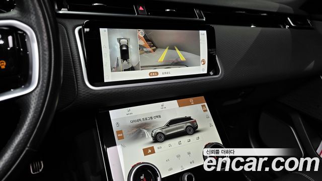 Land Rover Range Rover Velar 2021 — photo 16