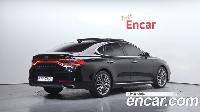 Hyundai Grandeur 2018 — photo 2