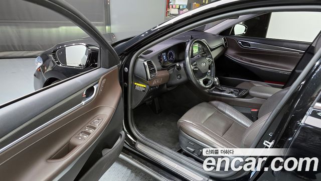 Hyundai Grandeur 2018 — photo 10
