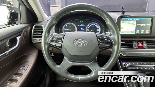 Hyundai Grandeur 2018 — photo 13
