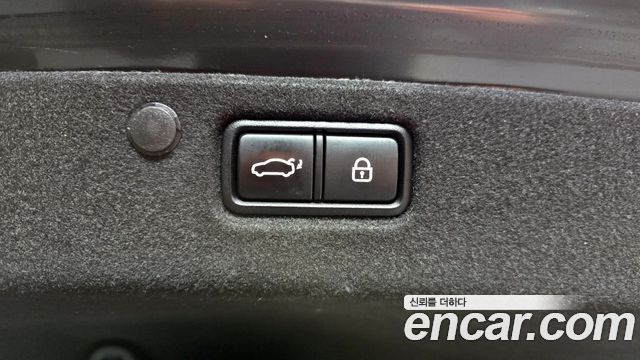 Hyundai Grandeur 2018 — photo 18