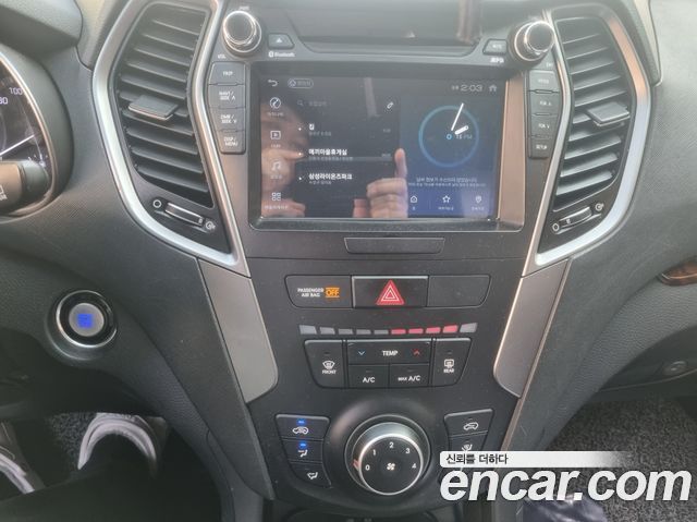 Hyundai Santafe 2016 — photo 11