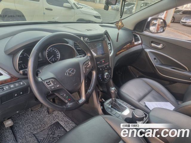 Hyundai Santafe 2016 — photo 15