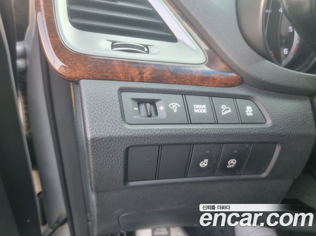 Hyundai Santafe 2016 — photo 17