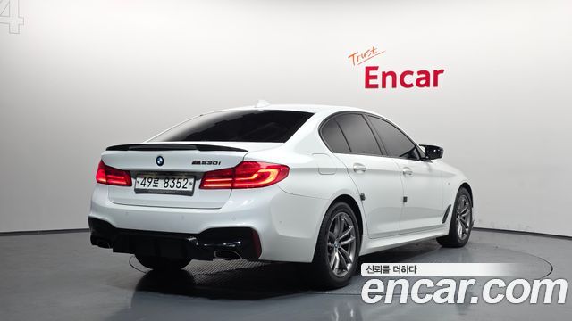 BMW 5-Series 2017 — photo 2