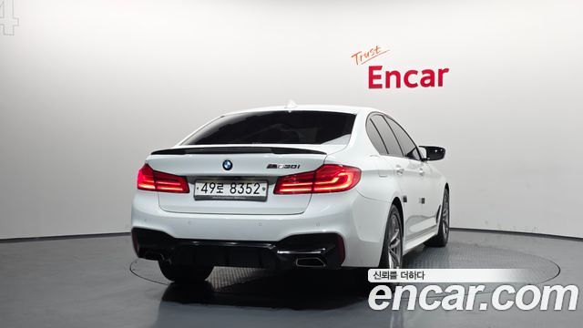 BMW 5-Series 2017 — photo 4