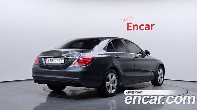 Mercedes-Benz C-Class 2016 — photo 2