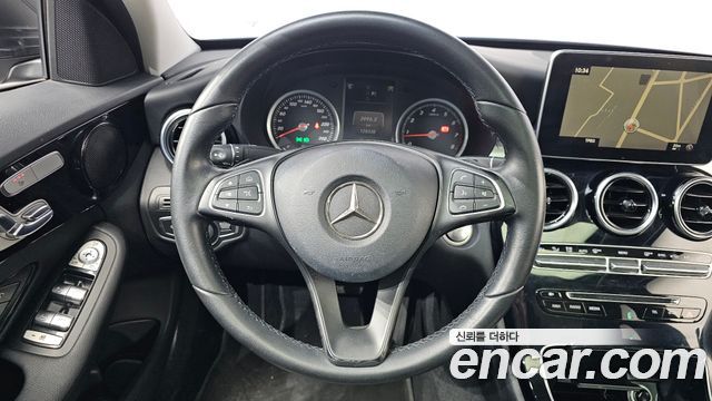 Mercedes-Benz C-Class 2016 — photo 13