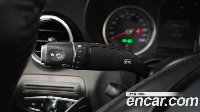 Mercedes-Benz C-Class 2016 — photo 17
