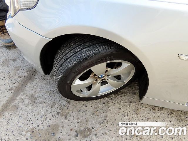 BMW 5-Series 2004 — photo 19