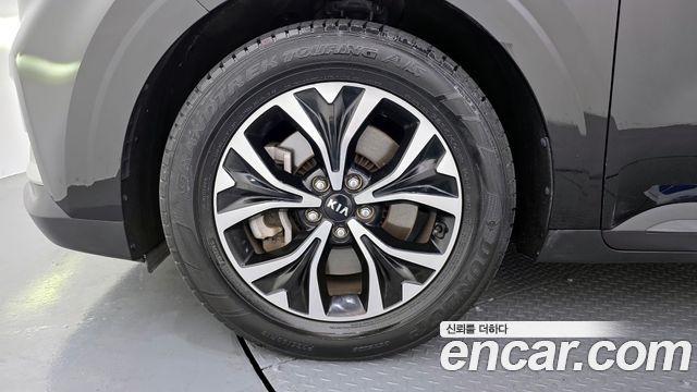 Kia Canival 2021 — photo 5