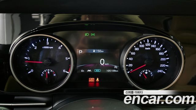 Kia Canival 2021 — photo 8