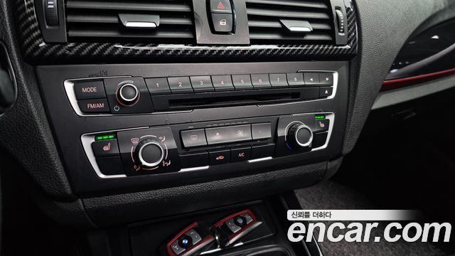 BMW 1-Series 2015 — photo 18