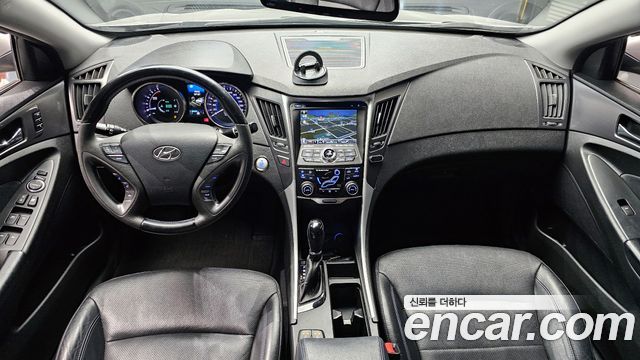 Hyundai Sonata 2012 — photo 7
