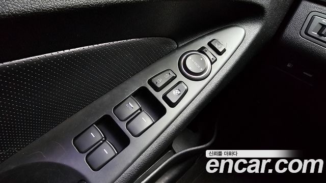 Hyundai Sonata 2012 — photo 16