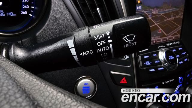 Hyundai Sonata 2012 — photo 17
